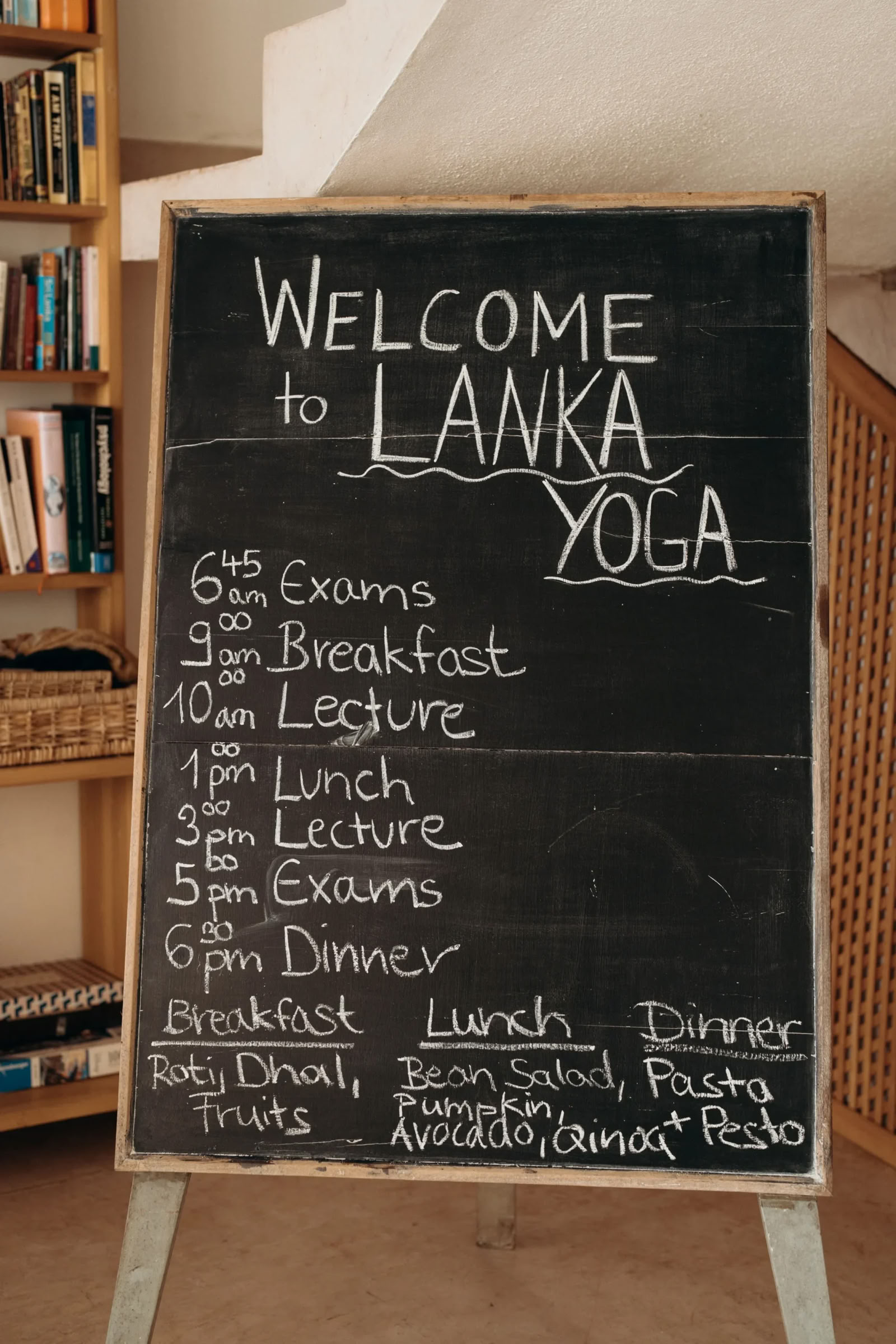 Synergy Vinyasa Yoga Retiro at Lanka Yoga