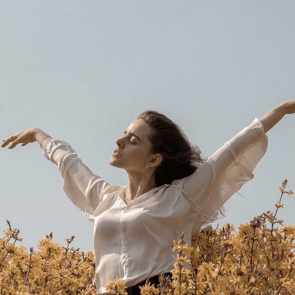 Encuentra Tu Centro: Los Beneficios del Yoga y la Meditación