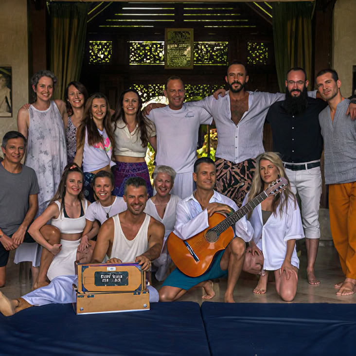 SOUL IN TOUCH Essentials Retiro (Foundation on the Mat)