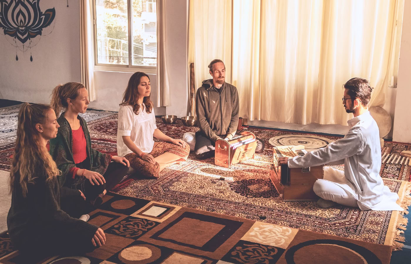 Curso de canto de kirtan y mantras