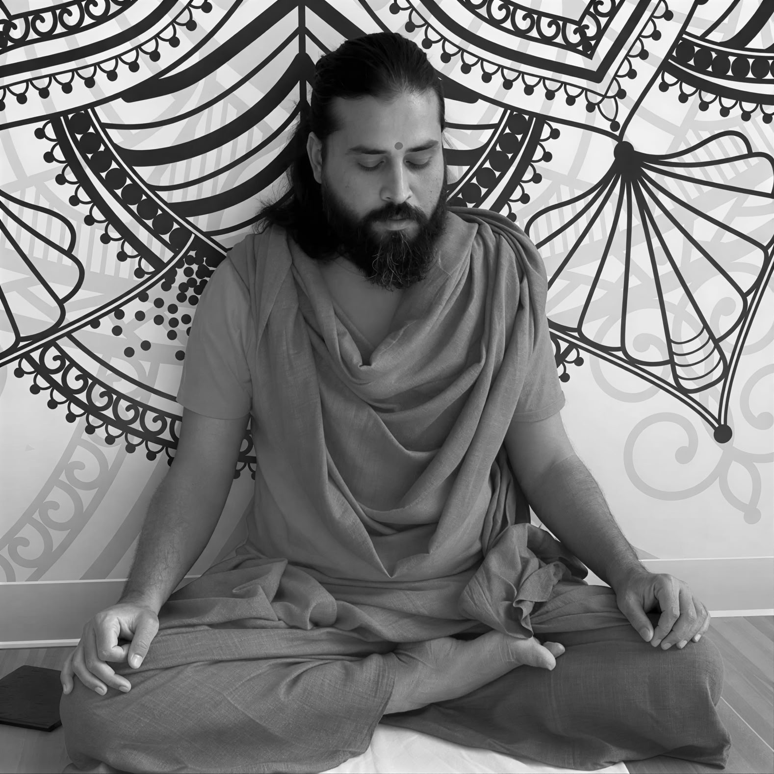 50 Horas Meditación y Pranayama (Respiración Consciente) Curso Maestro (YACEP) HÍBRIDO