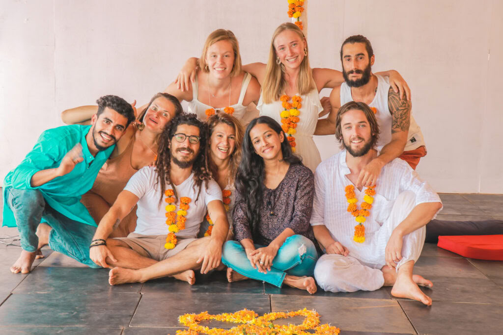 200 Horas de Formación de Profesores de Yoga en Goa