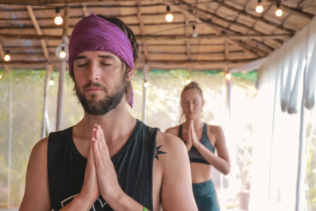 200 Horas de Formación de Profesores de Yoga en Goa