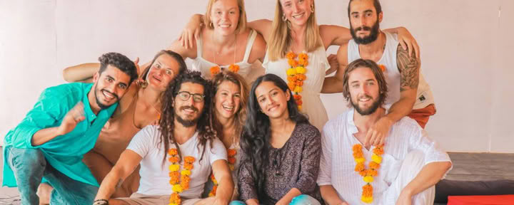 200 Horas de Formación de Profesores de Yoga en Goa