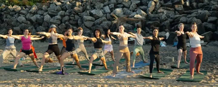 Formación de Profesores de Yoga de 100 Horas en Varkala, Kerala