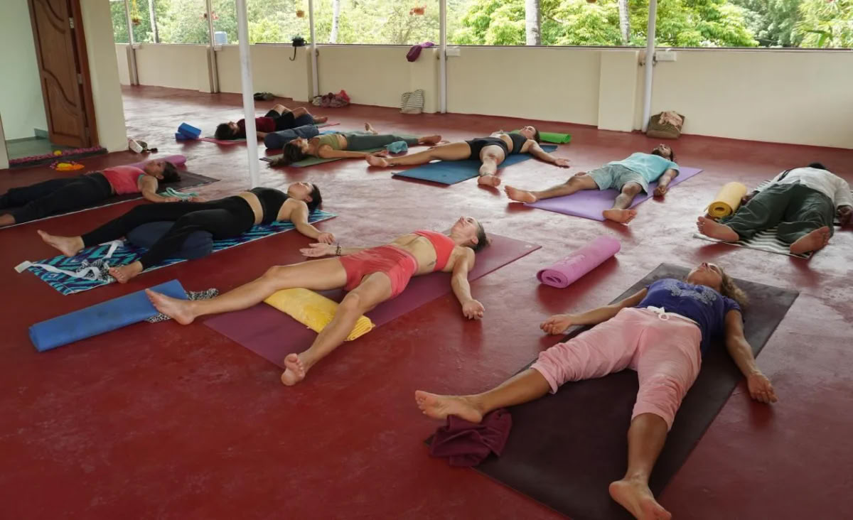 Clases de yoga sin reserva en Varkala, Kerala
