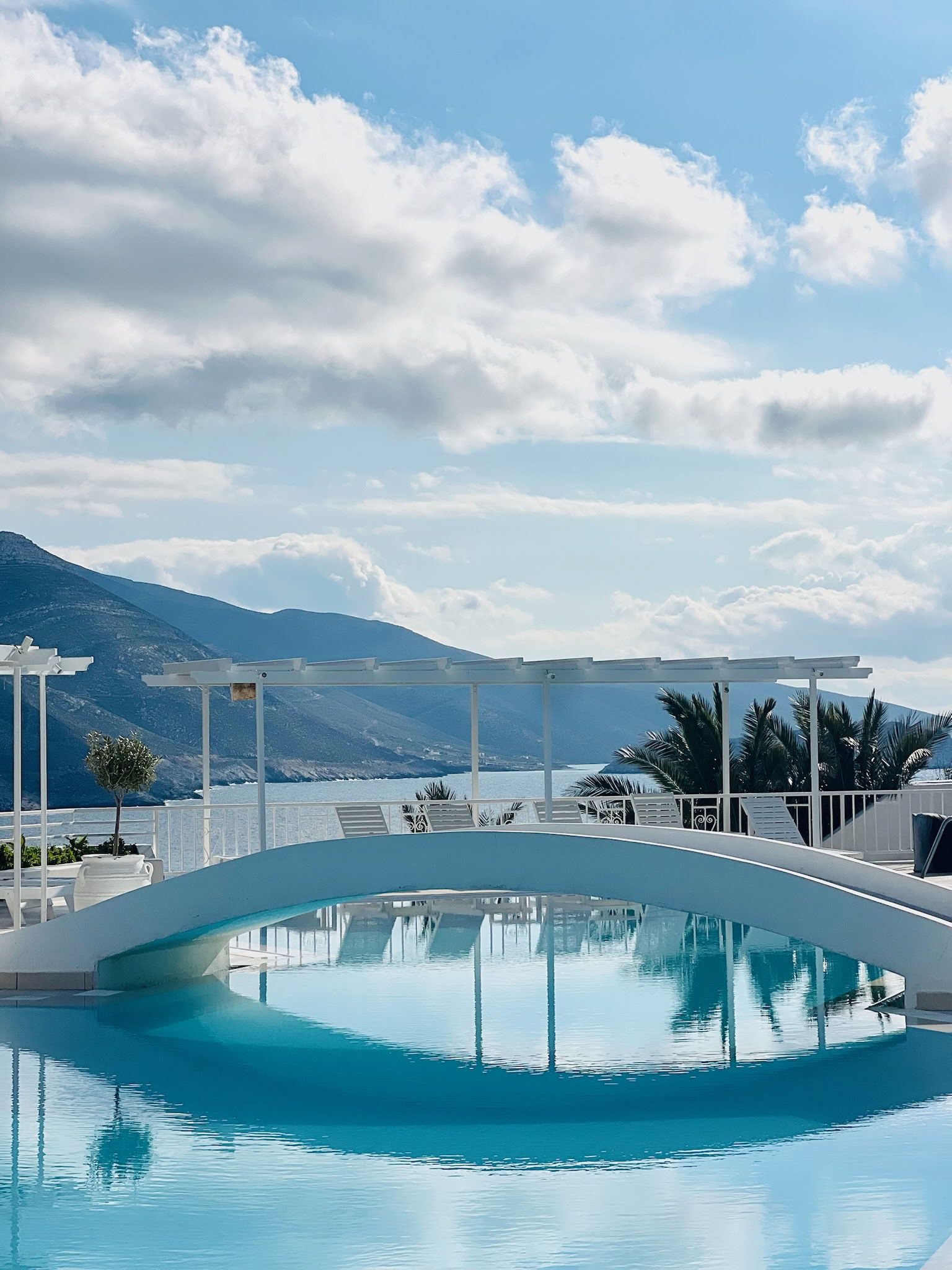 Greece Wellness Retiro - WATSON EVI