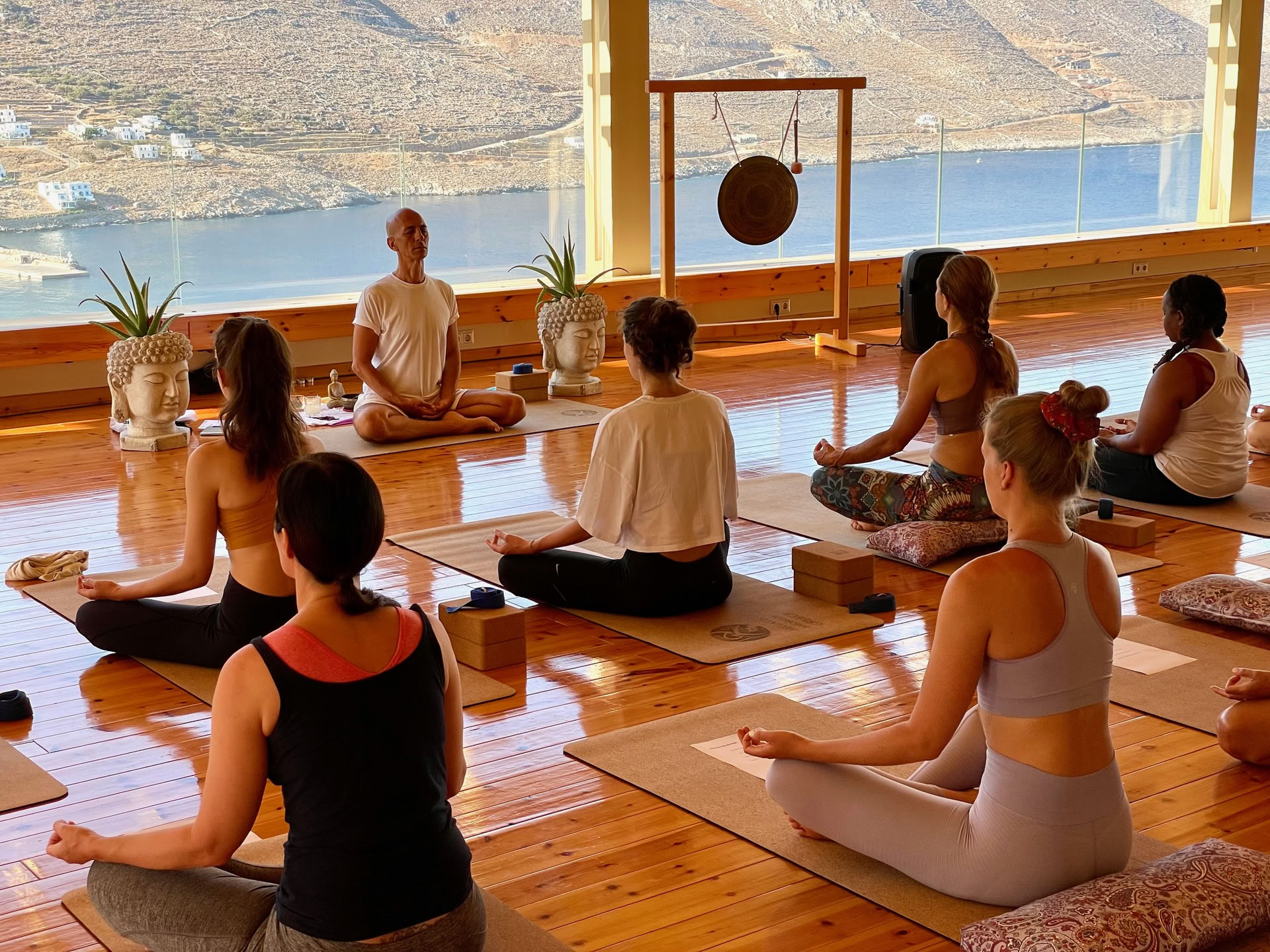 Yoga, Meditación y Reinicio Profundo Retiro en Creta, Grecia