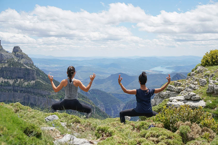 Dancing nature: Retiro de Movimiento, Yoga, Arte y Senderismo