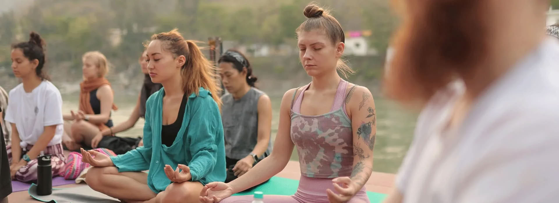 15 días de retiro de yoga en Rishikesh