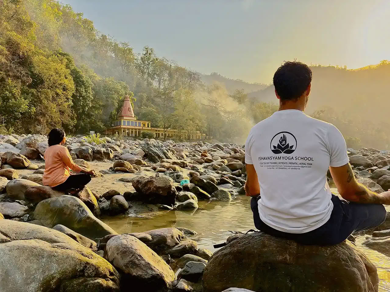 100 Hour Formación de Profesores de Kundalini Yoga en Rishikesh
