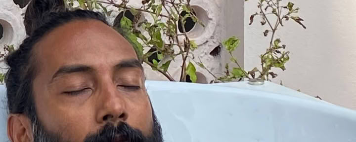 Inmersión en hielo y meditación de respiración
