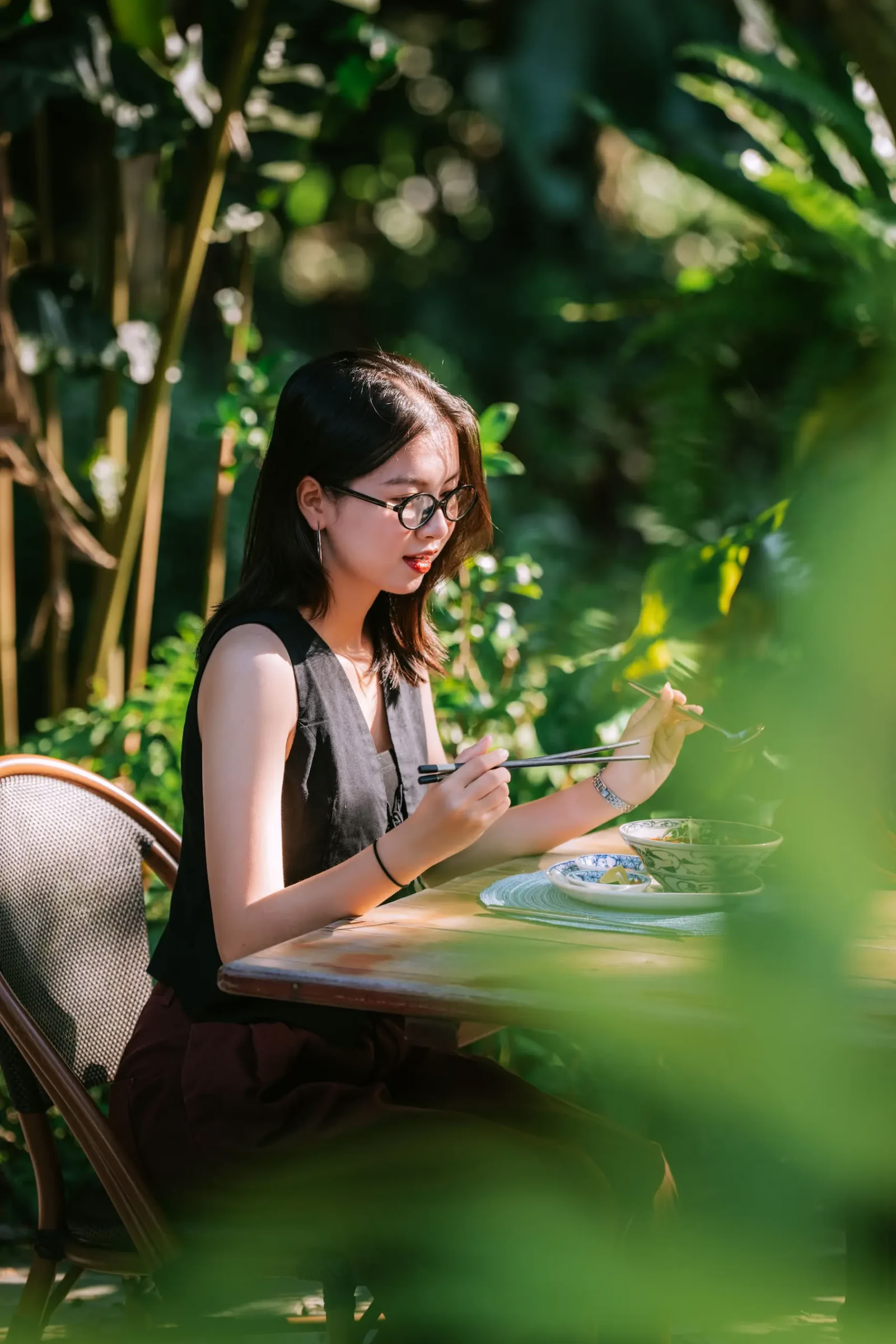 Comida en el Bosque en Thong Nguyen