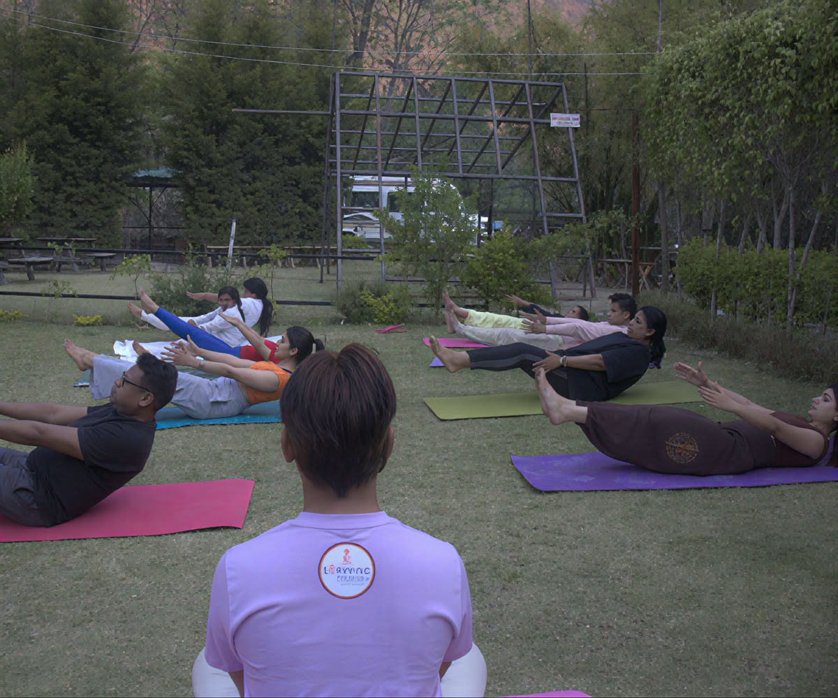 300 Horas de Formación de Profesores de Yoga
