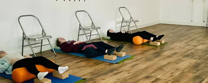 Ease Into Yoga Nivel principiante