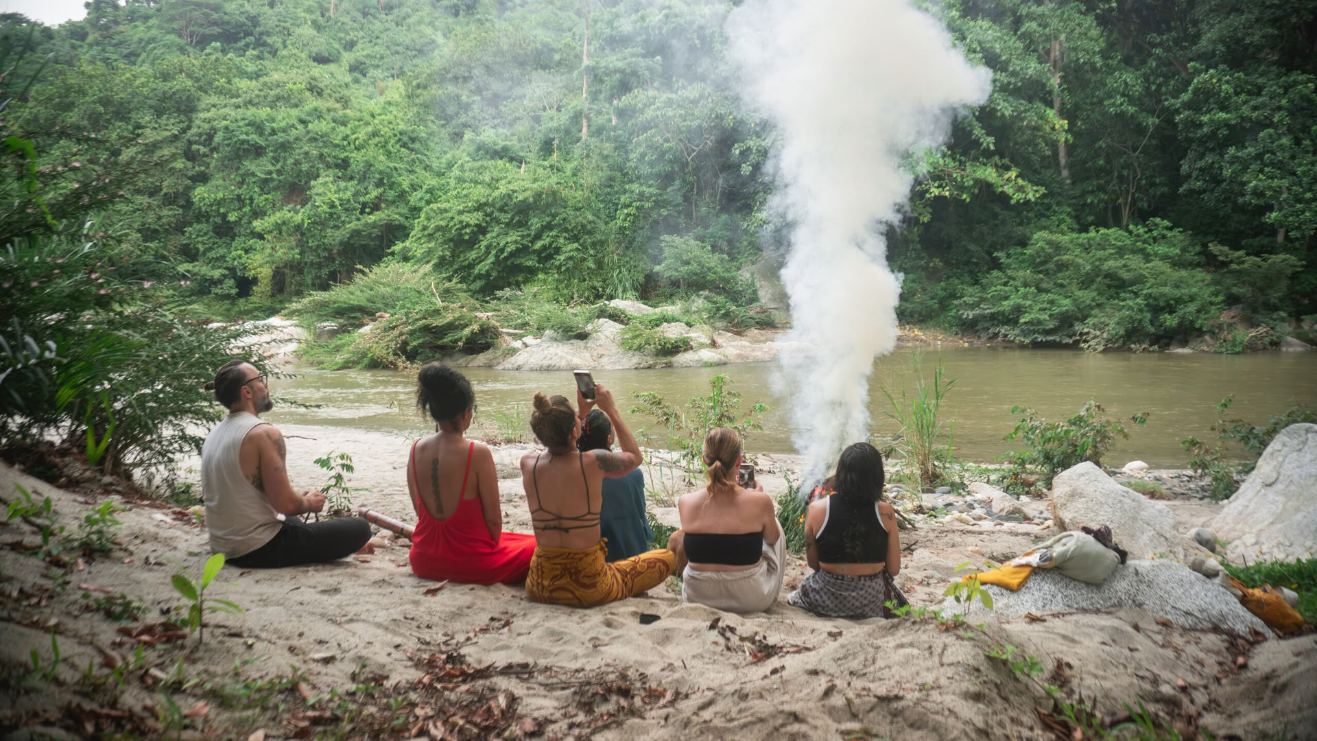 Mindfulness Retiro: Cultiva la calma y la presencia