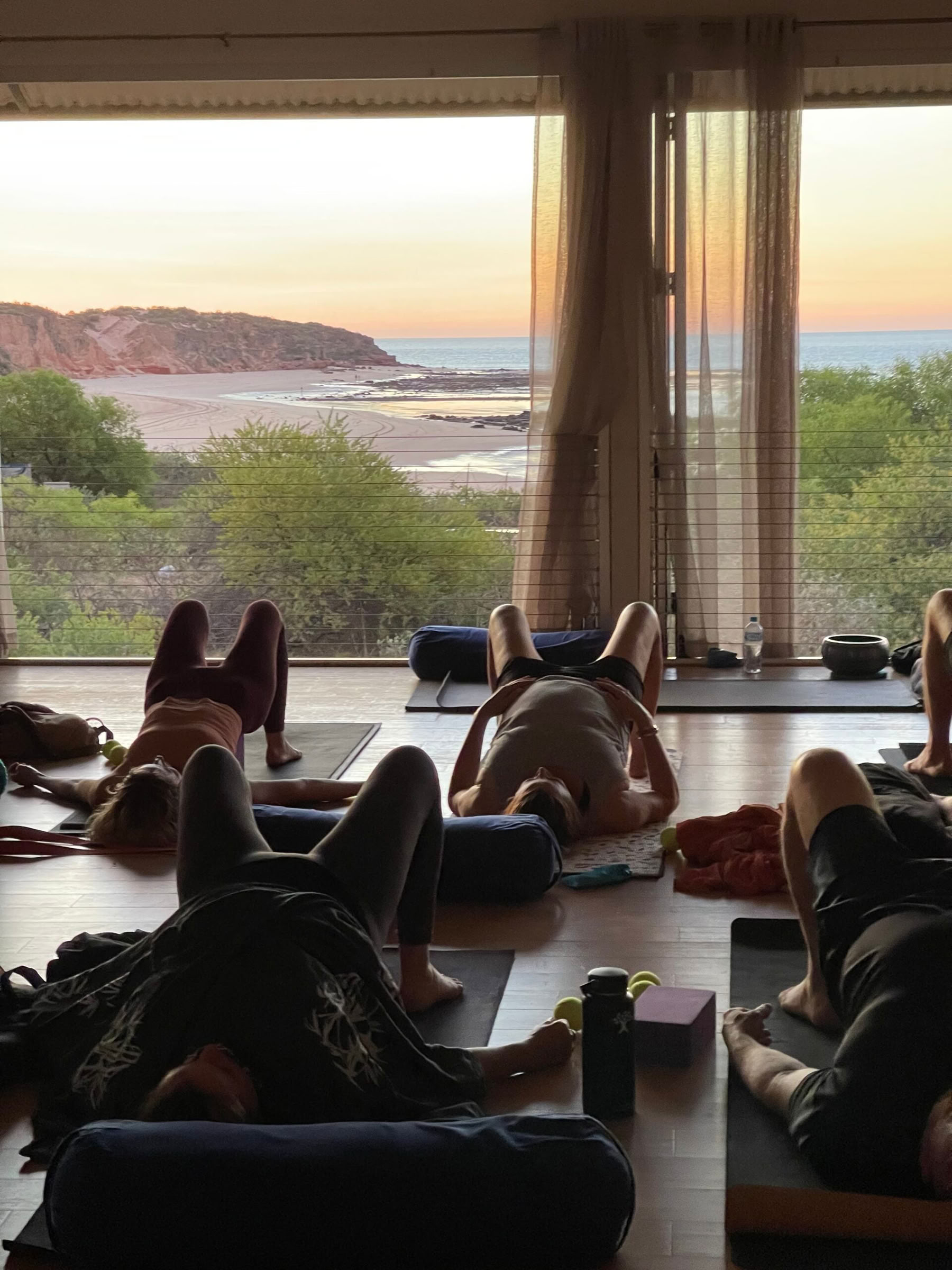 Yoga en la playa