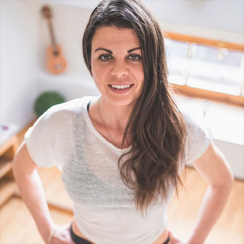 30 horas de formación de profesores de Bhakti Yoga en Sicilia | Esencia del Amor