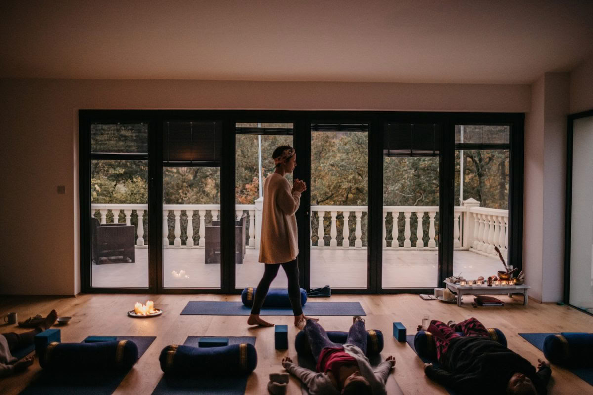 Retiro básico de yoga y meditación: un viaje a través de los yamas y niyamas