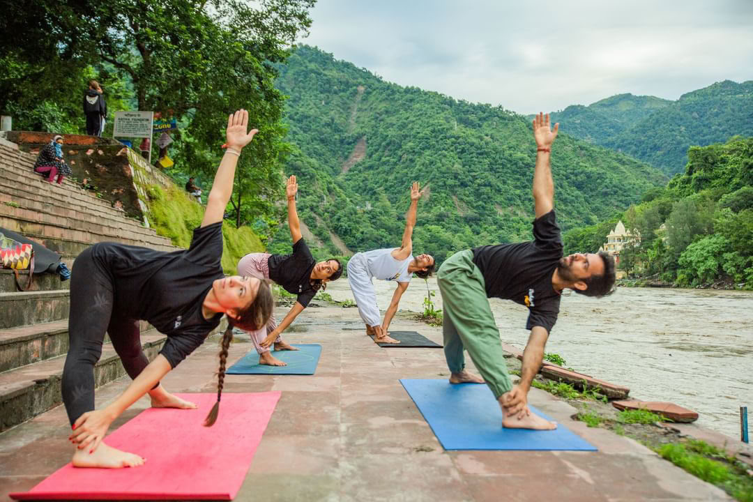 Formación de Profesores de Yoga de 300 Horas en Rishikesh