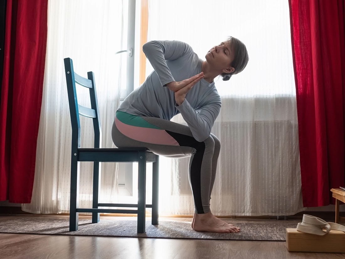 Yoga en silla