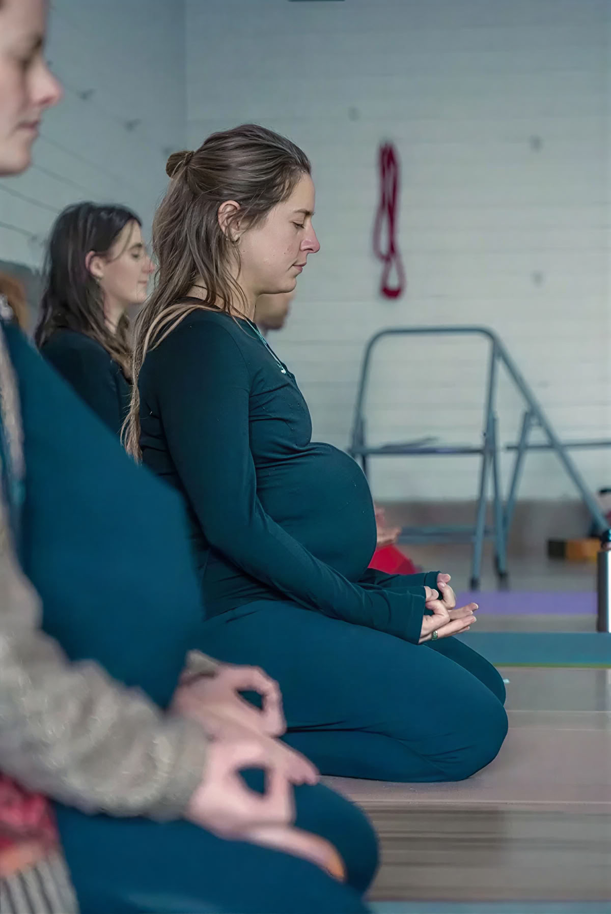 Formación de Profesores de Yoga Prenatal de 85 Horas en Rishikesh