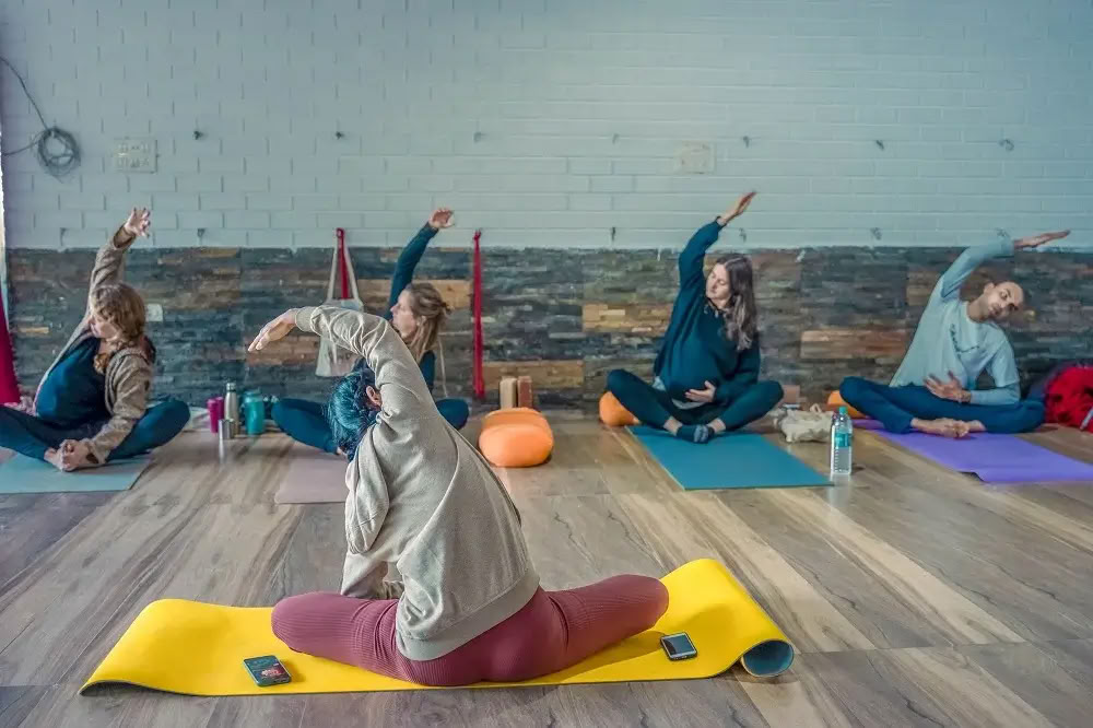 Formación de Profesores de Yoga Prenatal de 85 Horas en Rishikesh