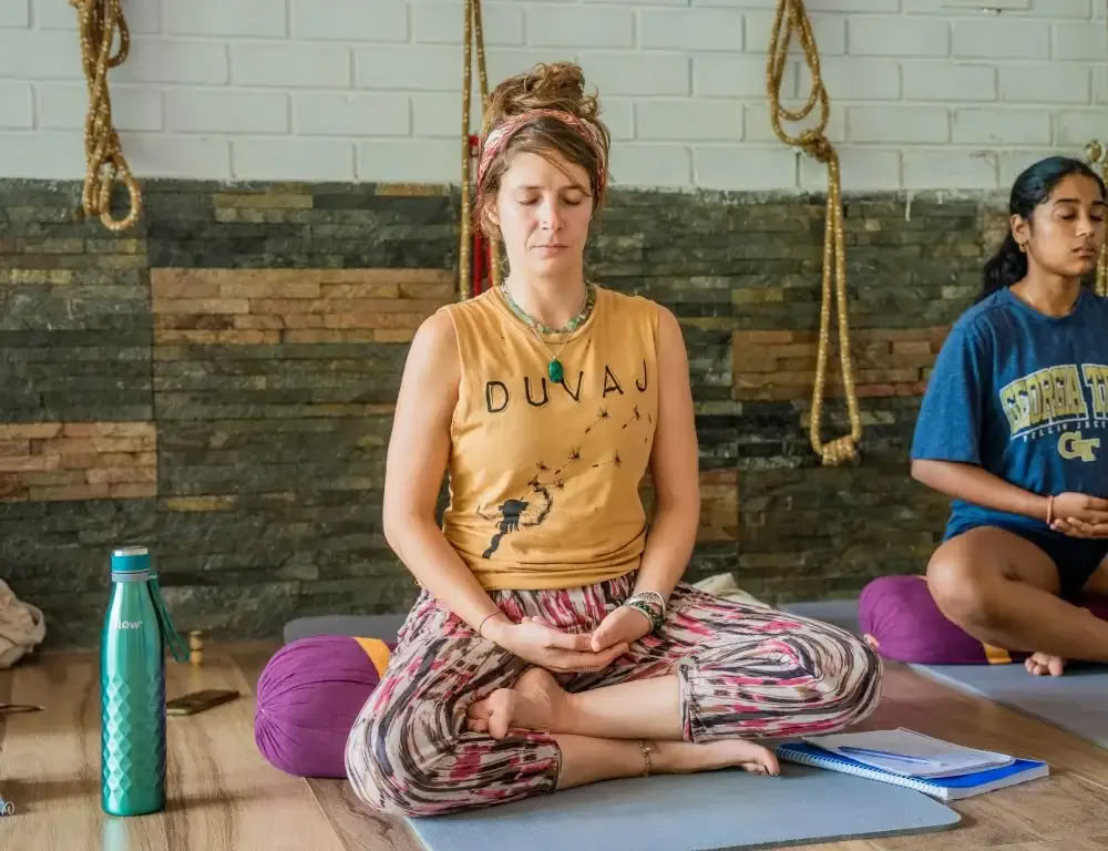 Retiro de yoga kundalini de 6 días en Rishikesh
