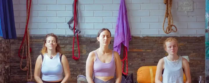 Retiro de yoga kundalini de 6 días en Rishikesh
