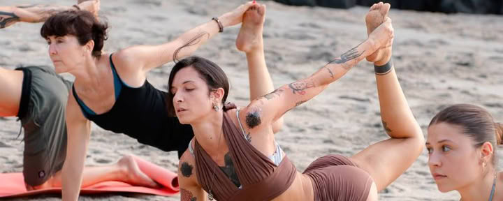 Formación de profesores de yoga de 50 / 100 / 200 horas en Ubud y Uluwatu