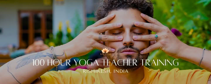 Formación de profesores de yoga de 100 horas en Rishikesh, India