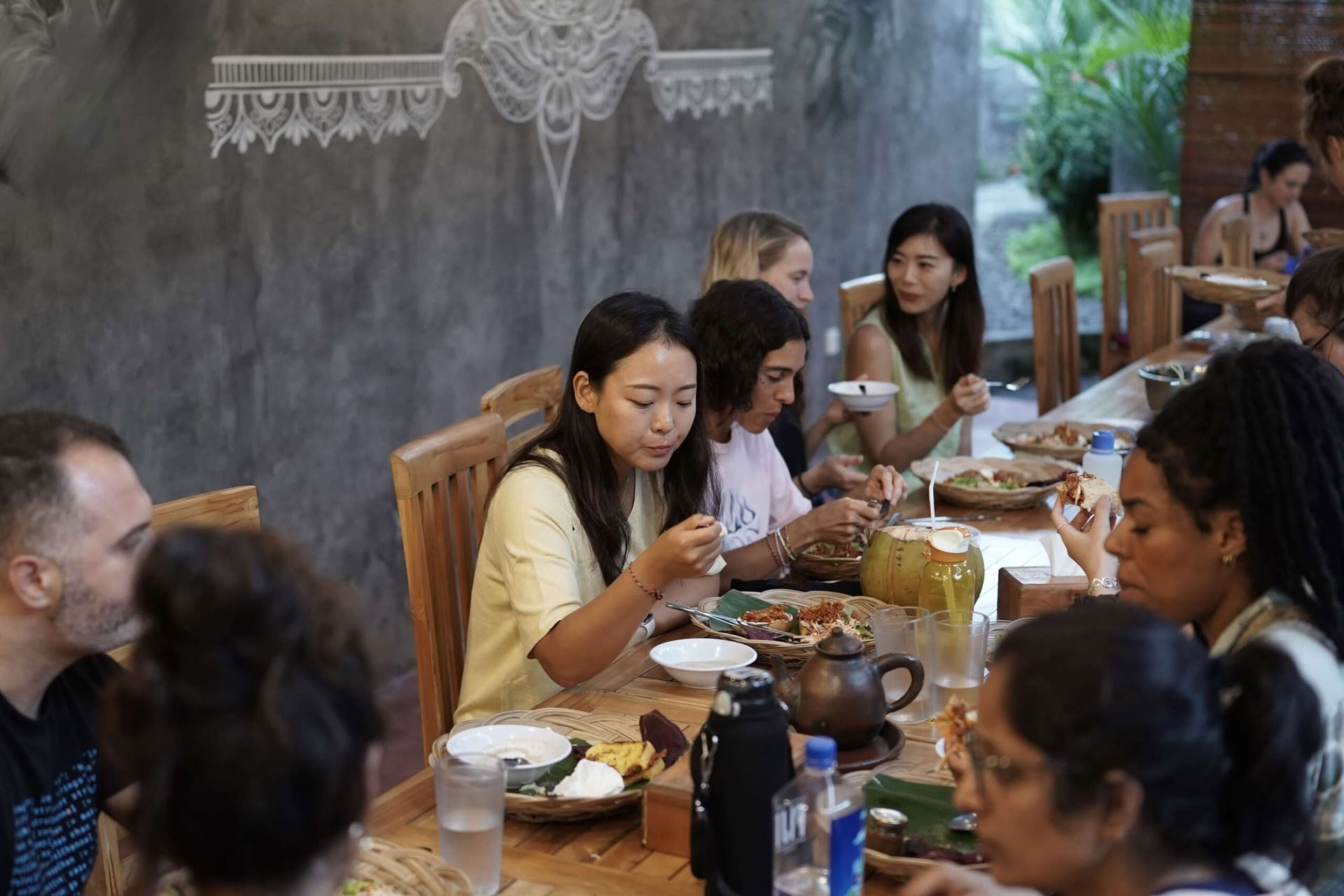 Formación de Profesores de Yoga de 300 Horas en Canggu, Bali