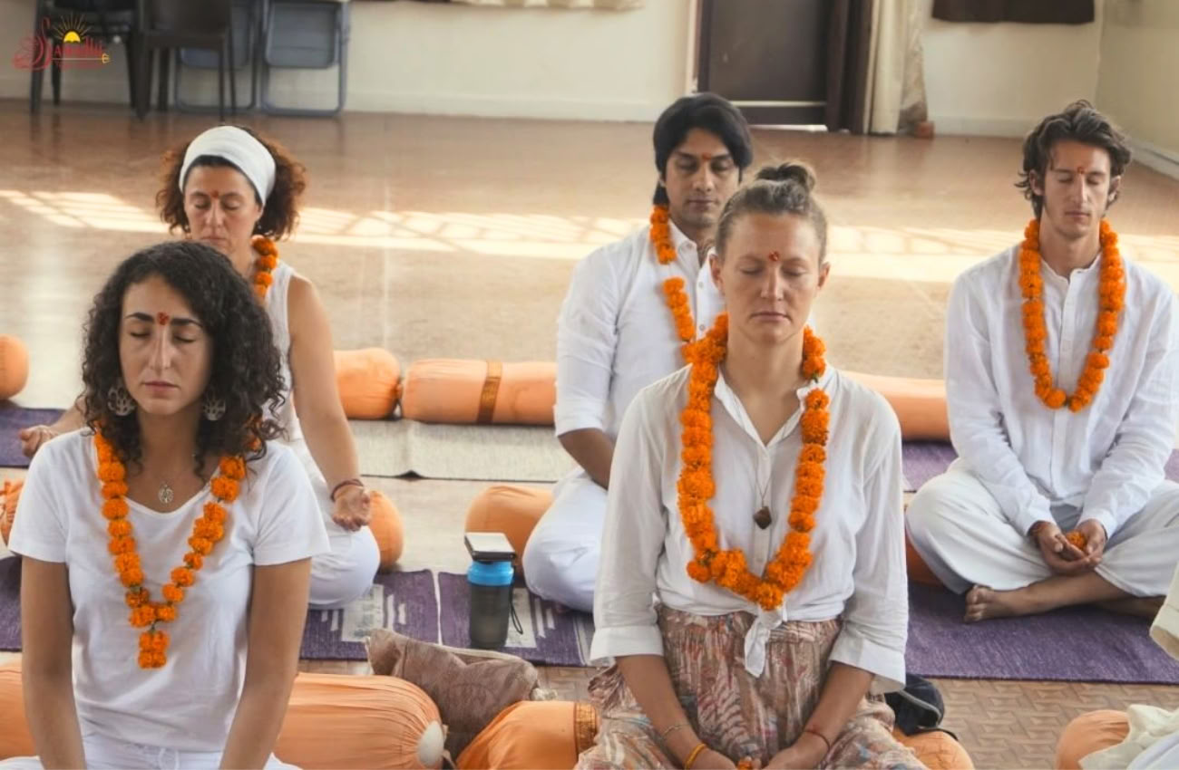 Retiro de yoga kundalini de 7 días en Rishikesh