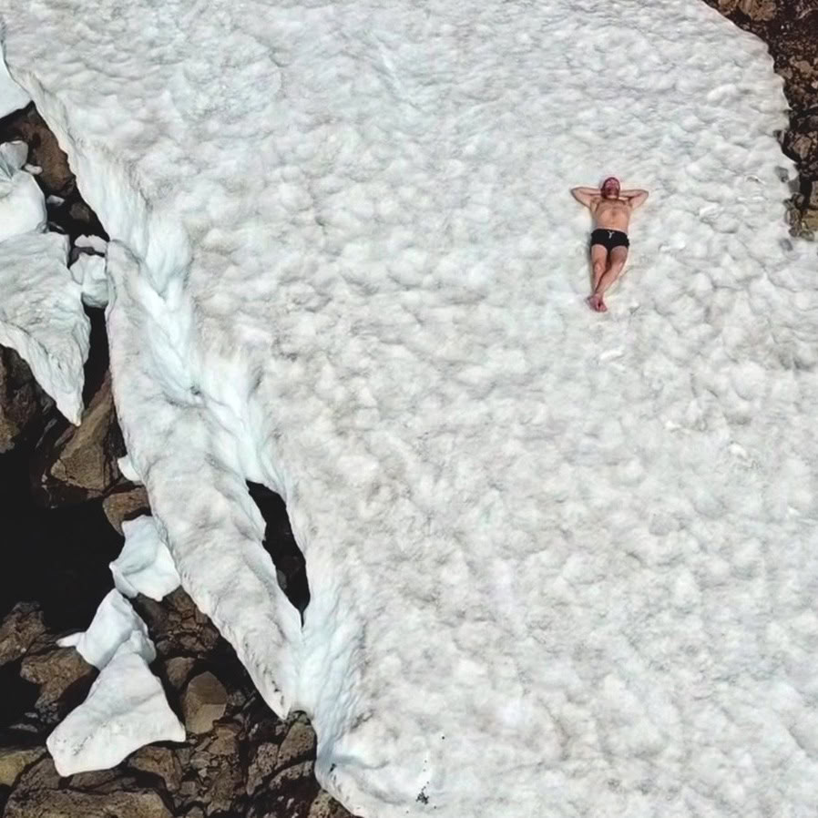 Caminata por el glaciar con terapia de frío. WHM