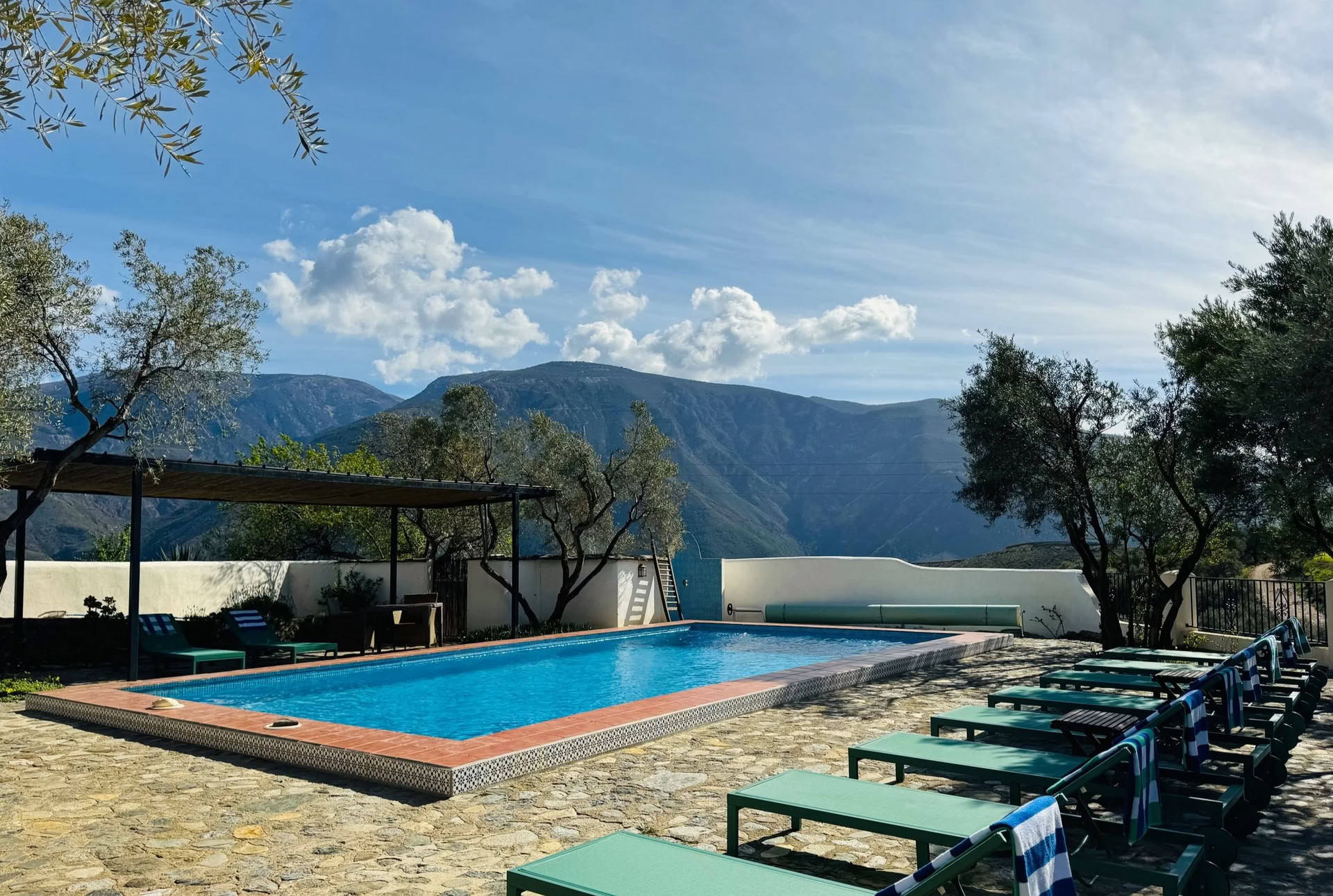 Curso de Yin Yoga de 50 horas - Octubre