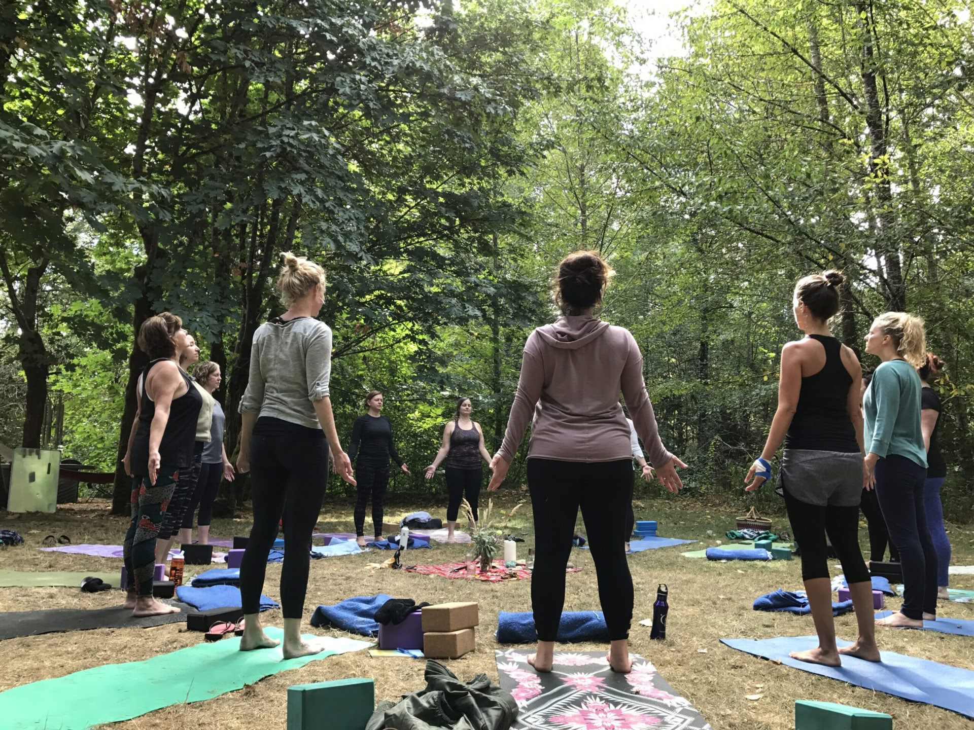 Retiro de yoga para mujeres en la Patagonia sin límites en Chile