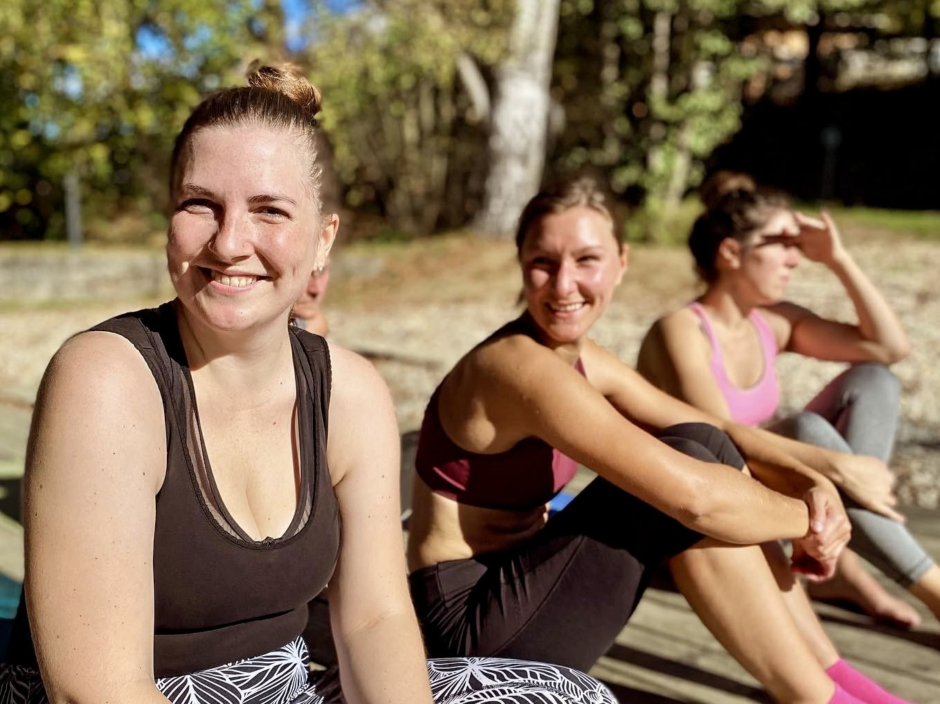 Retiro de Yoga y Pilates en el Bosque Bávaro de Otoño