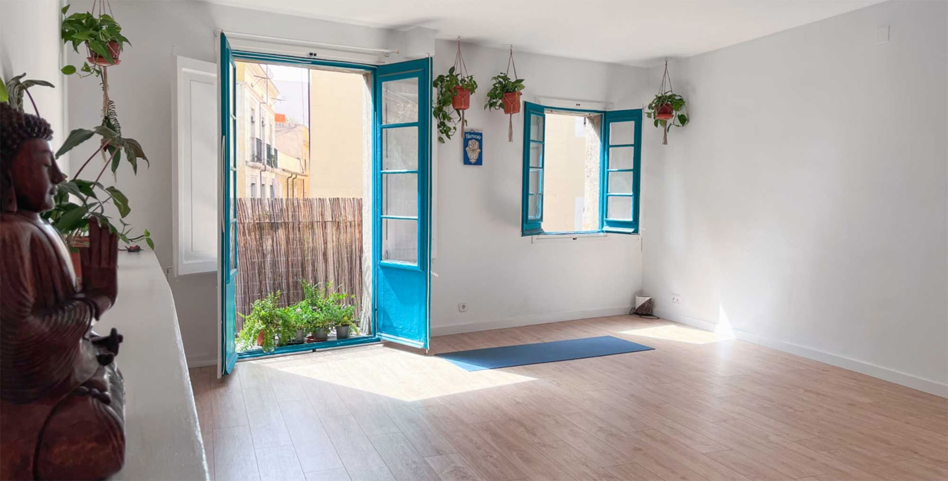 Alquiler de sala de yoga