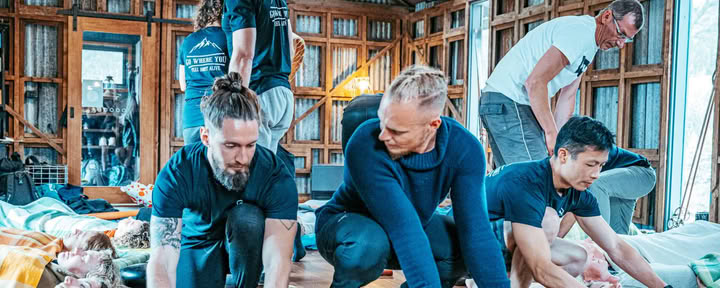 Formación acreditada de facilitador de breathwork + 4 días en Snowy Mountains