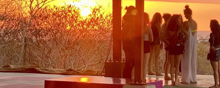 FLOW: Aéreo y Somáticas – una inmersión de una semana en el niño interior.