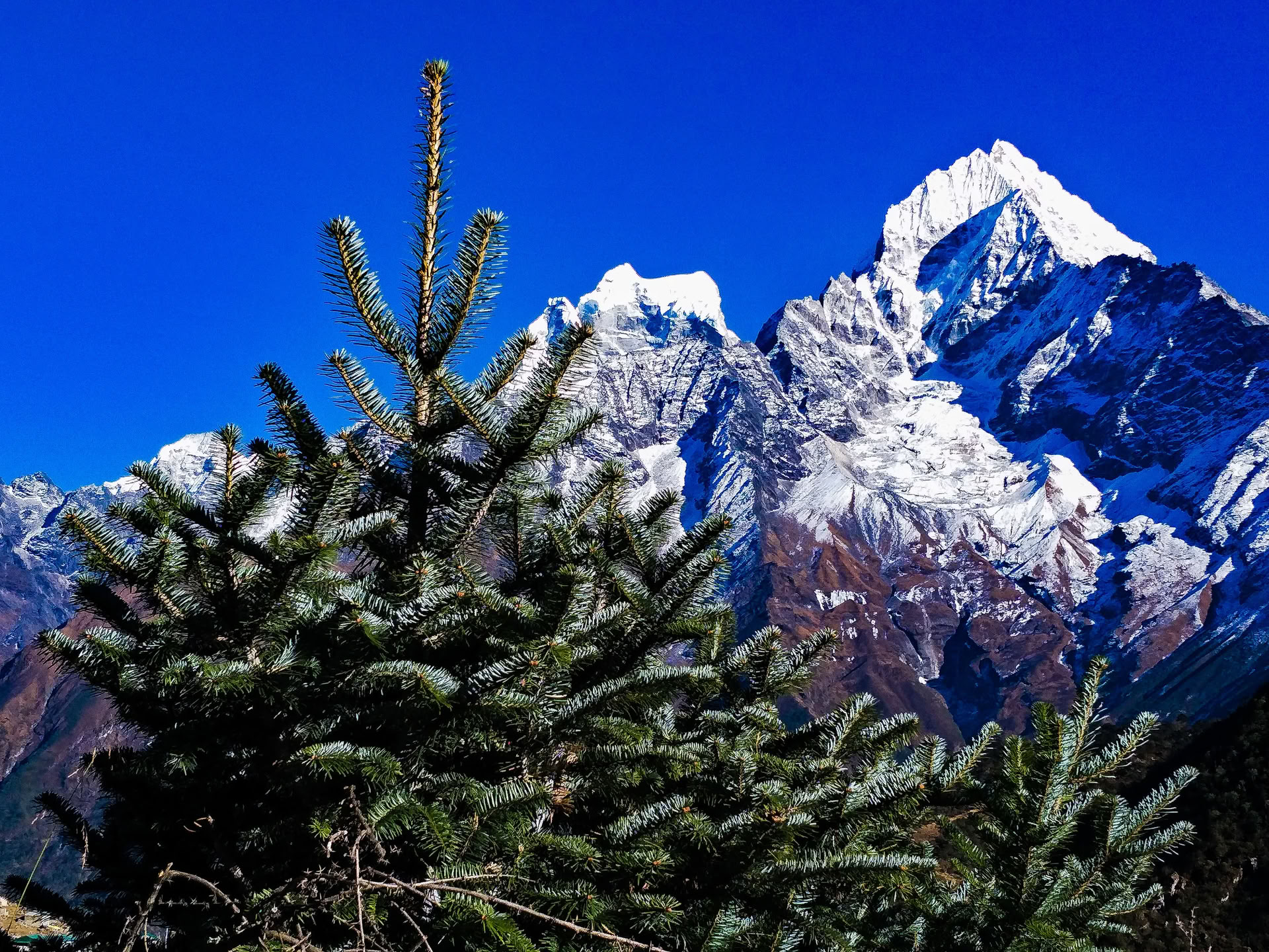 Trekking y tour al lago Gokyo del Everest de tus sueños