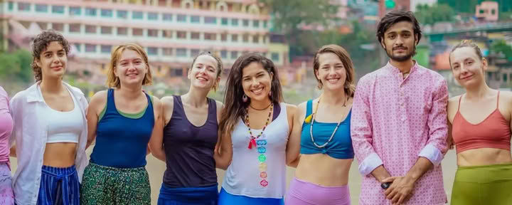 Retiro de yoga y bienestar de 3 y 7 días en Rishikesh
