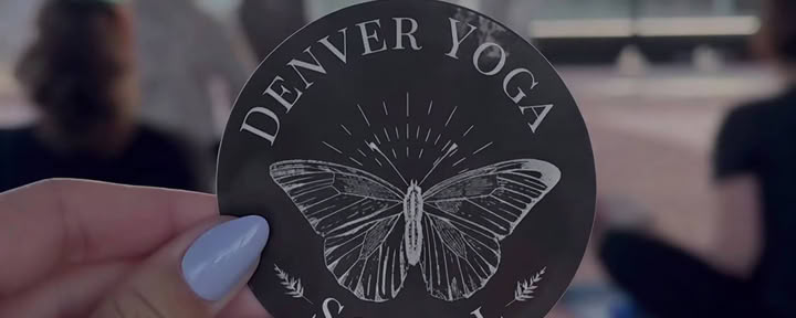 Yoga al Atardecer en la Azotea | Denver