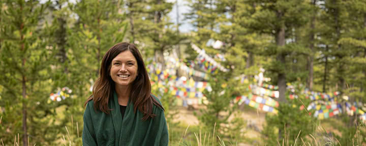 Dentro y fuera de la esterilla: yoga y la práctica de una vida consciente