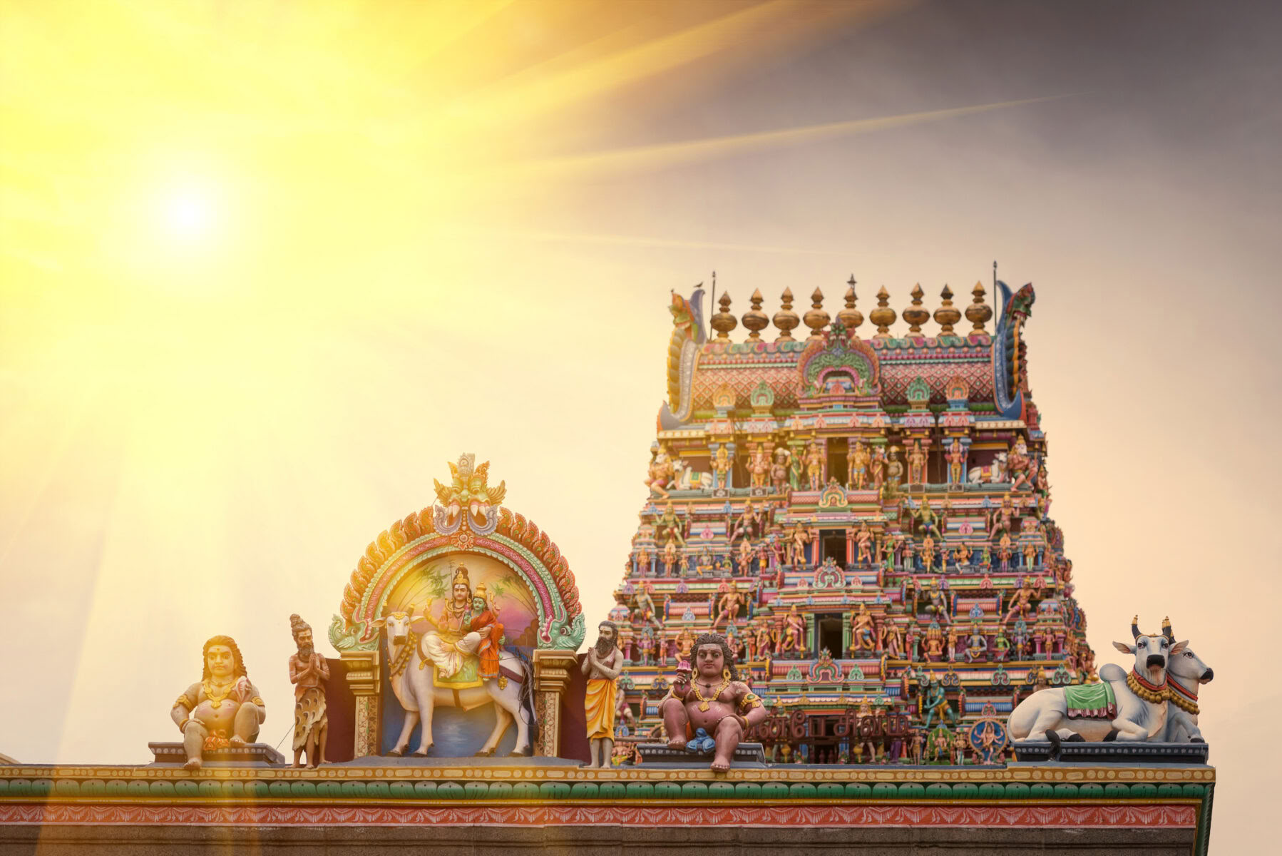 Retiro en la India: Peregrinación Védica de Astrología al Templo del Tiempo
