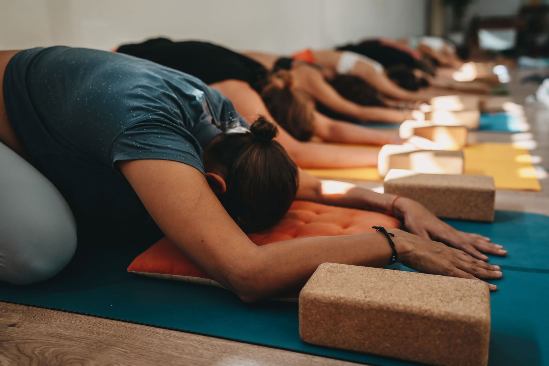 Formación de profesores de 50 horas de Yin Yoga y Yoga Nidra
