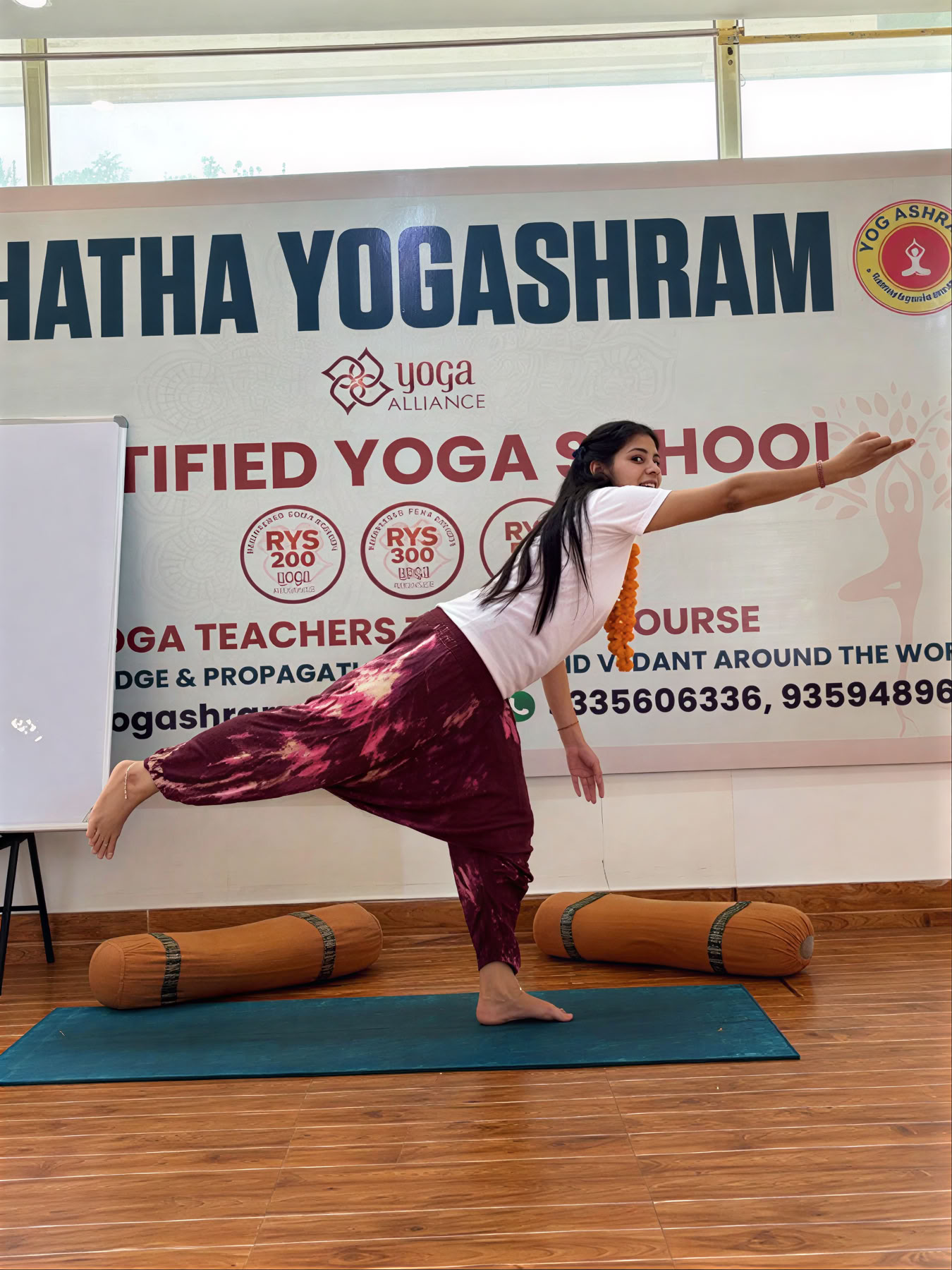 Formación de profesores de yoga de 100 horas en Rishikesh
