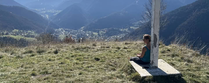 Retiro Volver a Casa: Retiro de mindfulness, yoga y senderismo en los Alpes franceses