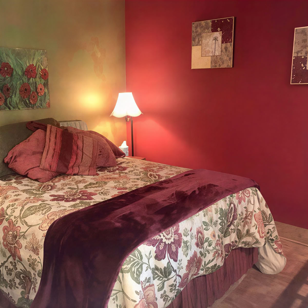 Retiro de la Diosa de Otoño: Acampada, Couch Surfing y Desplazamientos