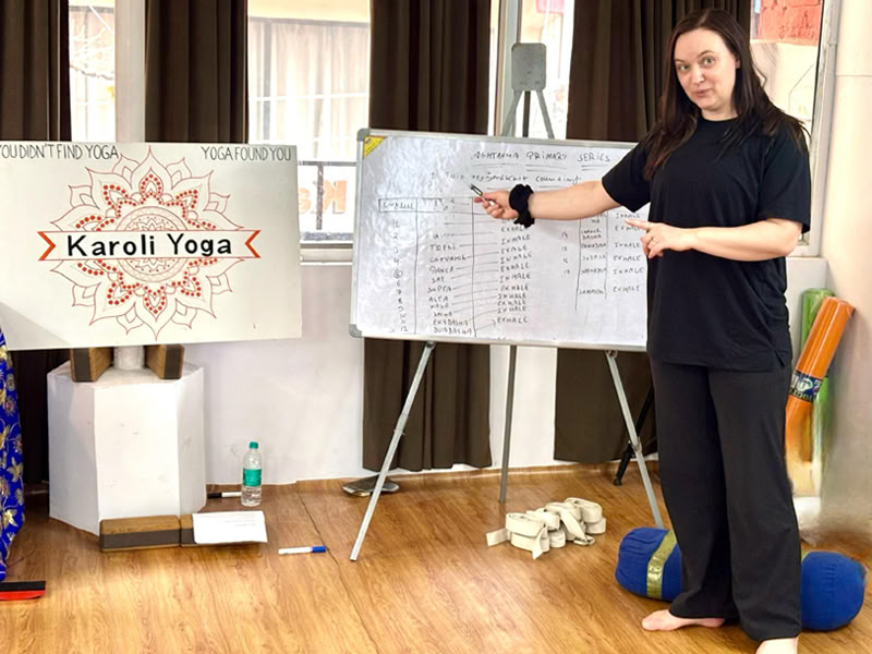 Formación de Profesores de Yoga de 200 Horas
